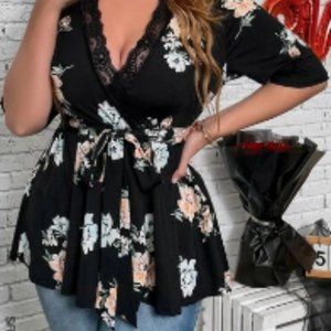 New W/O Tags -Plus Floral Print Lace Trim Belted Top